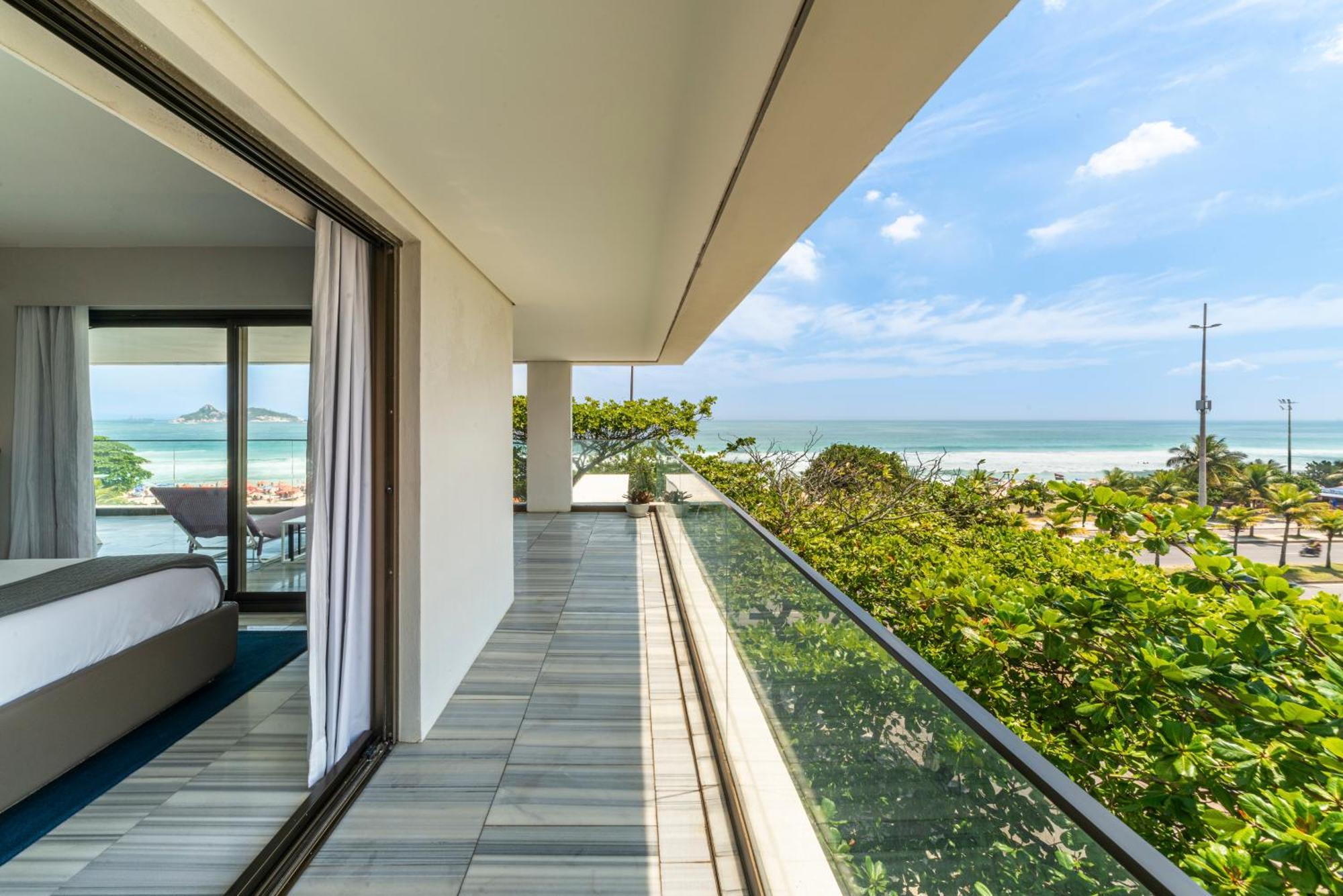 מלון ריו דה ז'ניירו Lifestyle Laghetto Collection מראה חיצוני תמונה Balcony of a suite at the hotel