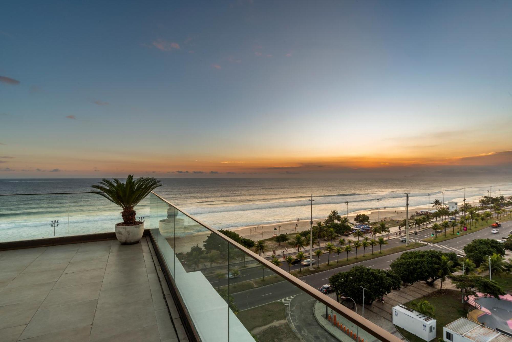 מלון ריו דה ז'ניירו Lifestyle Laghetto Collection מראה חיצוני תמונה Sunset at the beach of Pimentel